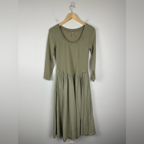 Free People Sage Green Beach Aelia Drop-Waist Midi Dress Flared Women’s Sz M - Picture 3 of 9